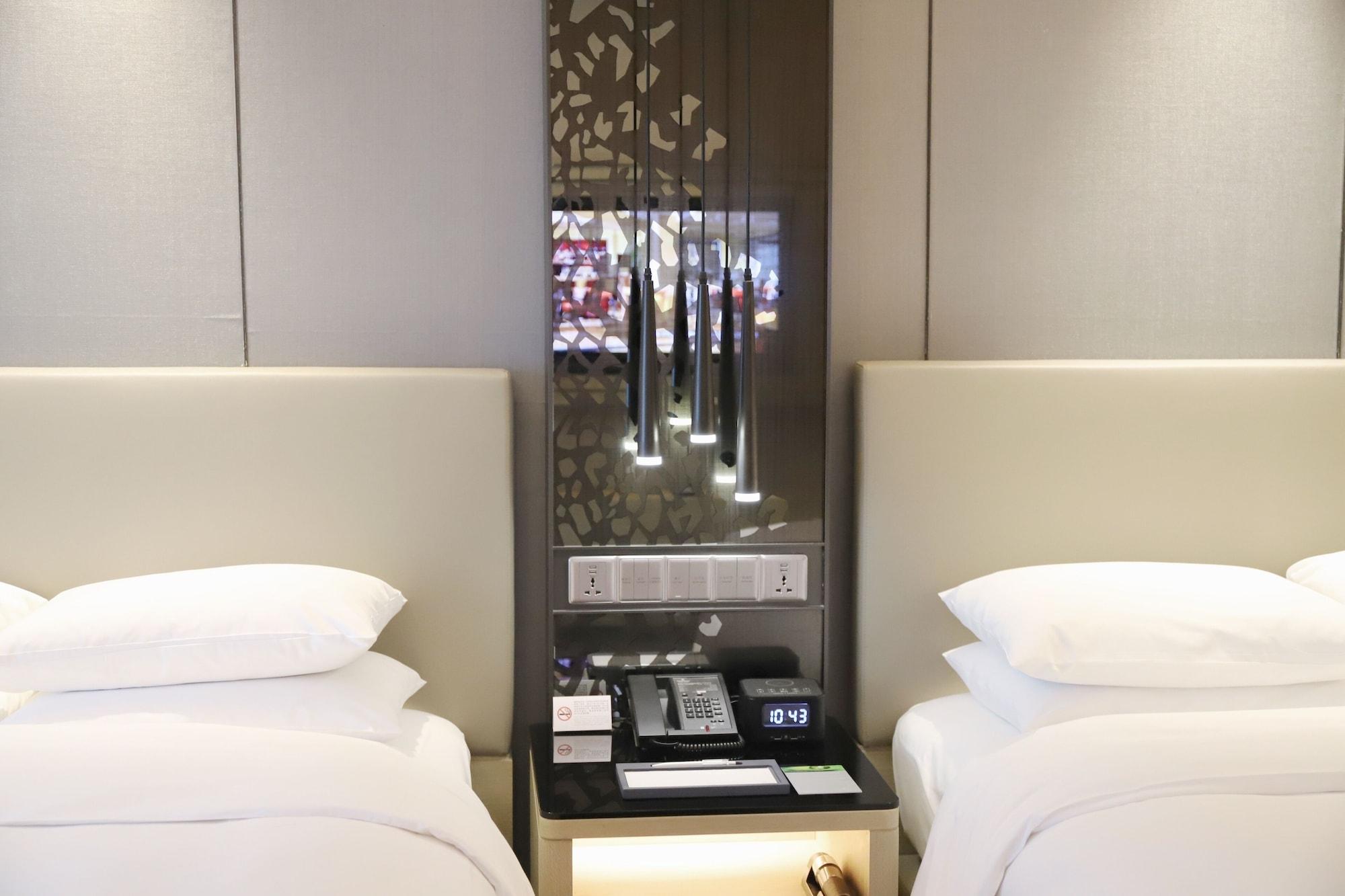 Renaissance Shenzhen Luohu Hotel Bagian luar foto