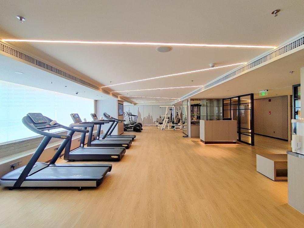 Renaissance Shenzhen Luohu Hotel Bagian luar foto