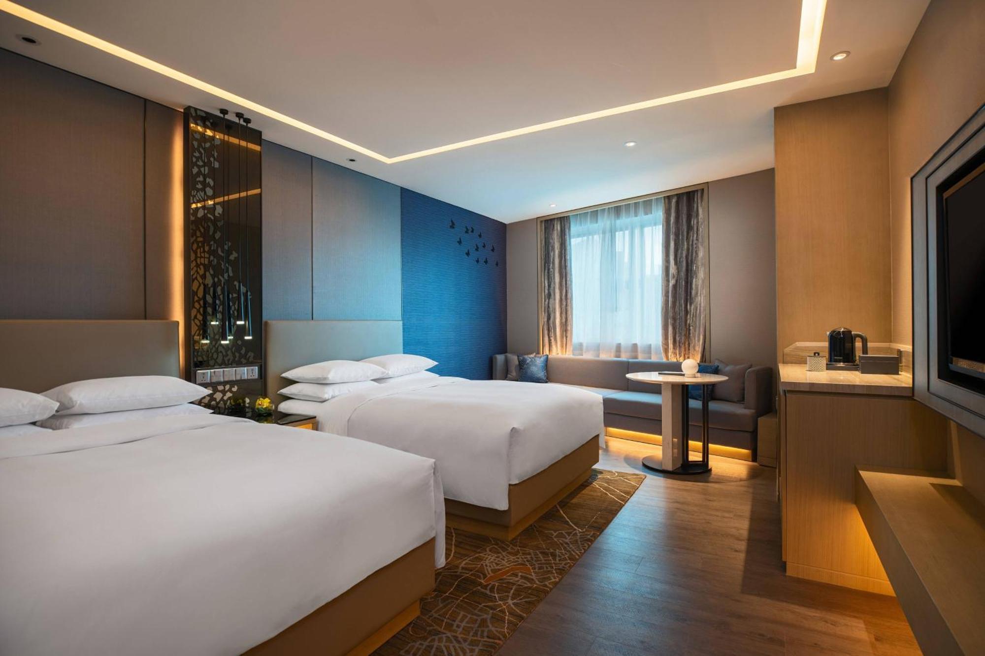 Renaissance Shenzhen Luohu Hotel Bagian luar foto