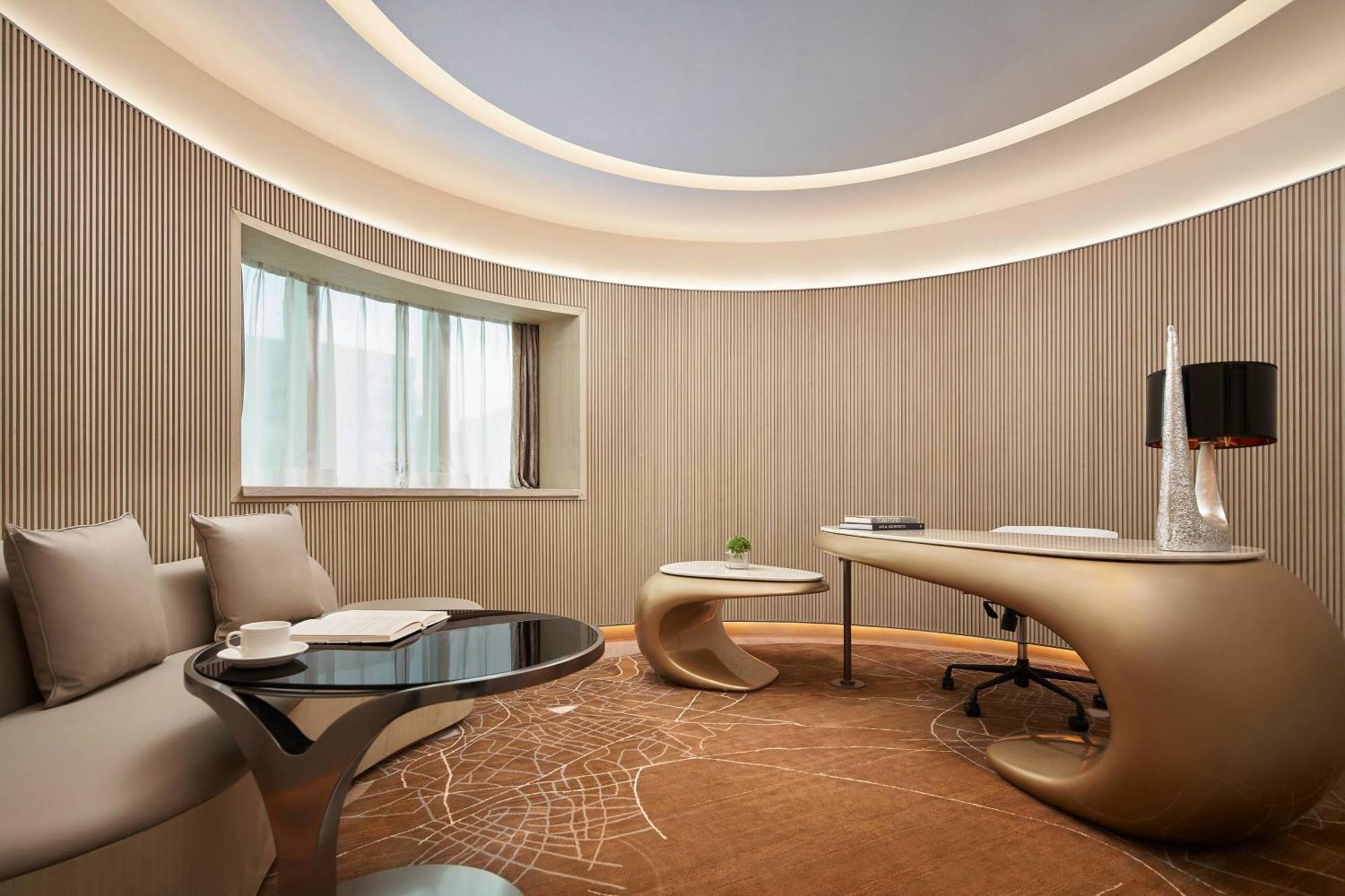 Renaissance Shenzhen Luohu Hotel Bagian luar foto