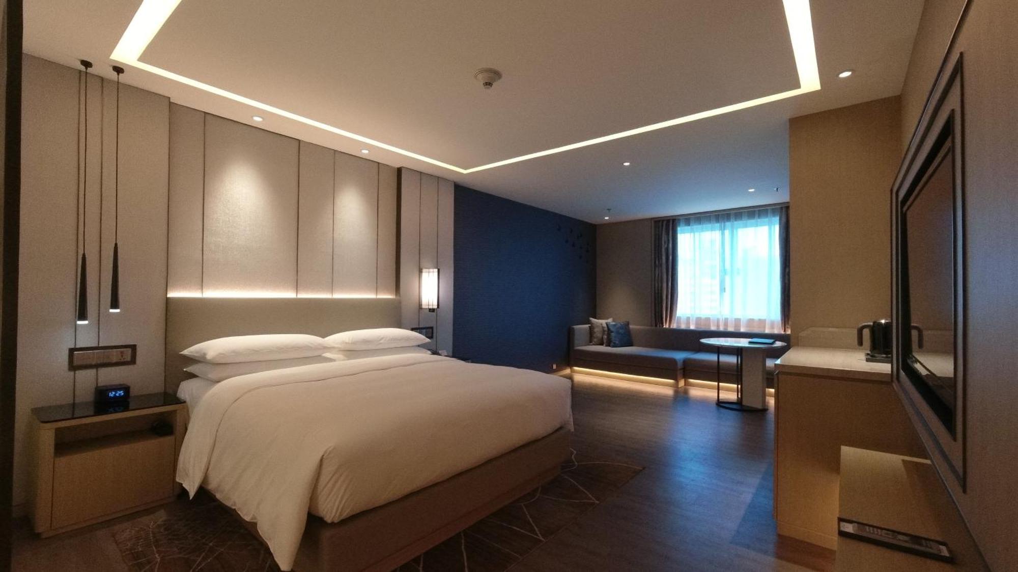 Renaissance Shenzhen Luohu Hotel Bagian luar foto