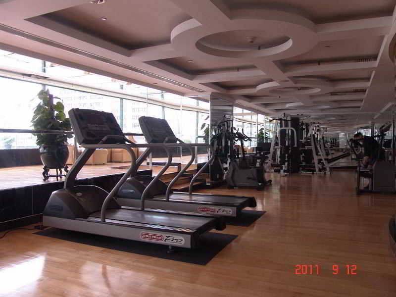 Renaissance Shenzhen Luohu Hotel Bagian luar foto